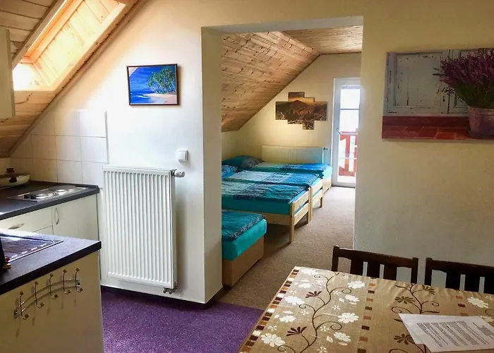 Konukevi Lipno Serafin 4*